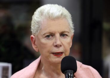 Έλενα Ακρίτα: Άμεση απελευθέρωση του Μωχάμεντ Χατίμπ