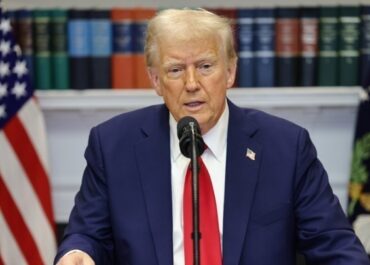 Ντ. Τραμπ: Η αλλαγή καθεστώτος στο Ιράν είναι «το καλύτερο που θα μπορούσε να συμβεί»