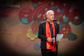 Δήμος Πειραιά : Ο Δήμαρχος Πειραιά Γιάννης Μώραλης στον εορτασμό της Κινεζικής Πρωτοχρονιάς στο Δημοτικό Θέατρο