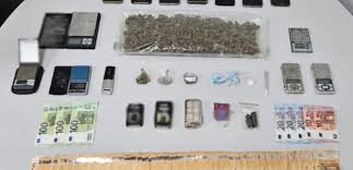 Εξαρθρώθηκε εγκληματική οργάνωση, τα μέλη της οποίας δραστηριοποιούνταν στην προμήθεια, κατοχή, αποθήκευση και διακίνηση ναρκωτικών ουσιών