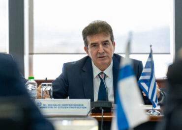 Μ. Χρυσοχοΐδης: Στις προκλήσεις απαντάμε με την ίδια πίστη και αφοσίωση στη δουλειά μας