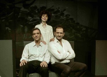 ΝΕΕΣ ΦΩΤΟΓΡΑΦΙΕΣ || “ΕΦΥΓΕΣ ΜΕ ΤΟ «ΠΑΤΡΙΣ»” μια παράσταση καταγραφής, μνήμης και σεβασμού στο ΑΓΓΕΛΩΝ ΒΗΜΑ