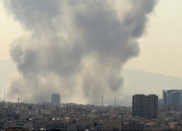 Το Ιράν βομβαρδίζετε από το Ισραήλ και τις ΗΠΑ