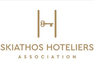 Ξενοδόχοι αντιμέτωποι με πολλαπλές χρεώσεις για δικαιώματα