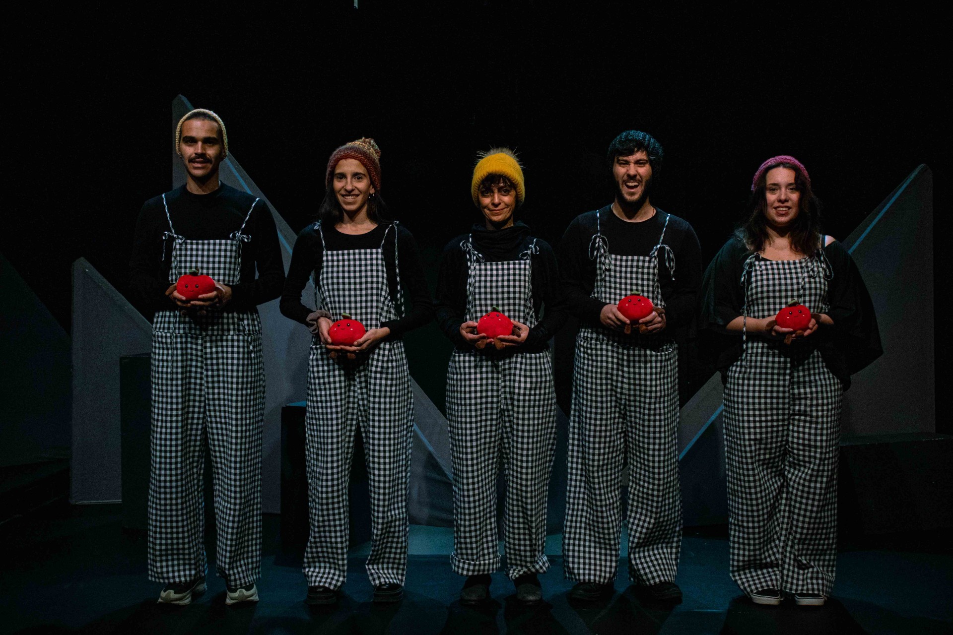 ΤΑ ΚΛΕΜΜΕΝΑ (STOLEN) της Jane Harrison | μια ανθρώπινη μαρτυρία, μια κραυγή μνήμης και δικαίωσης | Από 11 Φεβρουαρίου στο Θέατρο ΑΓΓΕΛΩΝ ΒΗΜΑ