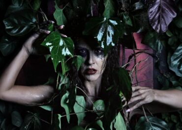 Η παράσταση «Η ΚΑΤΣΑΡΙΔΑ Κ.» που αγαπήθηκε πολύ από το κοινό,  συνεχίζεται κάθε Σάββατο 21:00 & Κυριακή 19:00, στο Θέατρο Αργώ