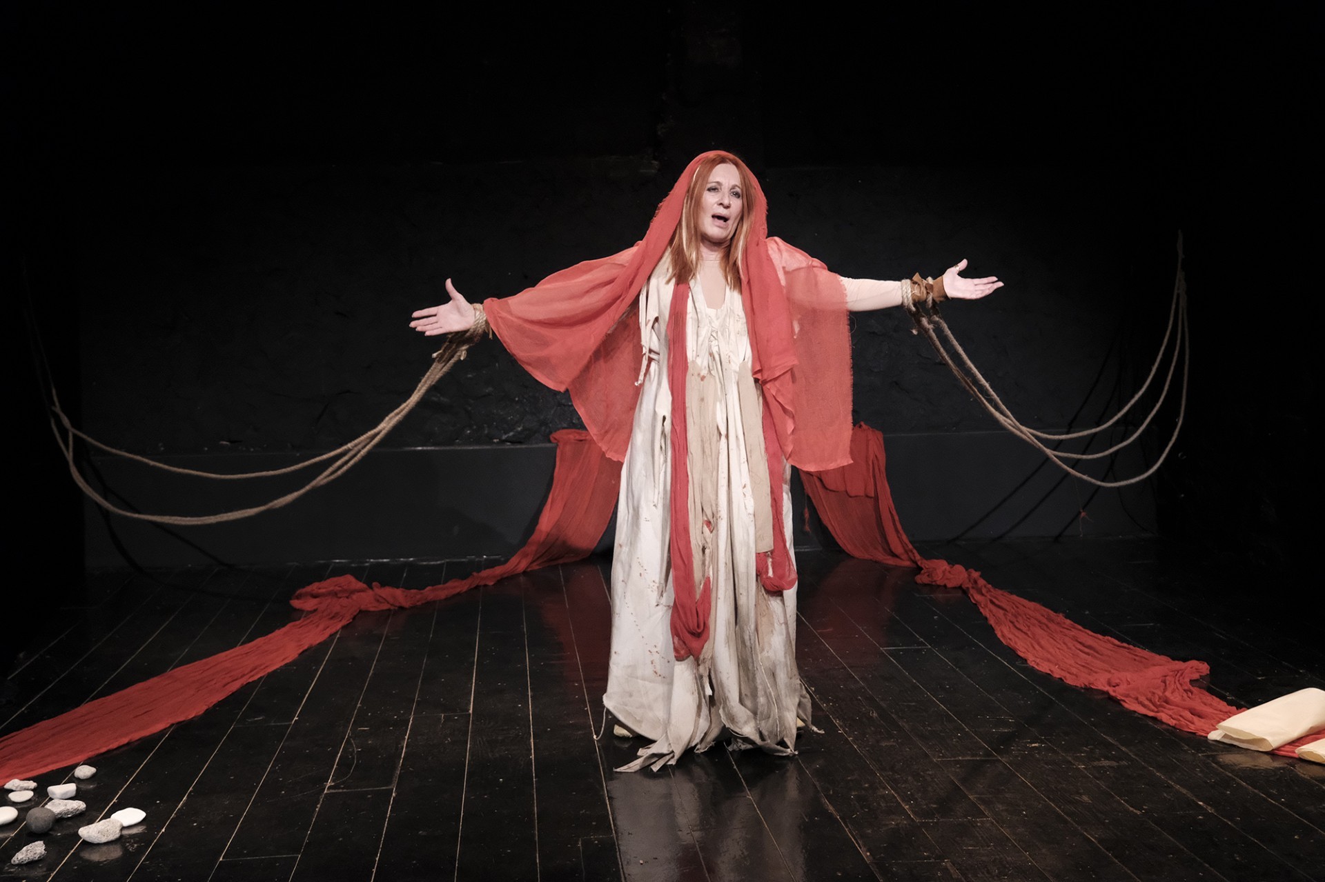 “Υπατία μια γυναίκα – σύμβολο ” στο θέατρο Αλκμήνη