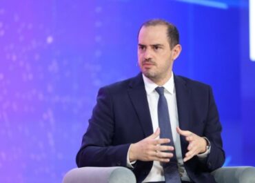 Γιώργος Κώτσηρας: Στηρίζουμε όσους έχουν πραγματική ανάγκη χωρίς να υποθηκεύουμε το μέλλον της οικονομίας