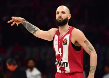 Σπουδαία νίκη του Ολυμπιακου κόντρα στην Φενέρμπαχτσε  104-87 και με ρεκόρ Φουρνιέ