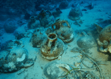 Εντοπίστηκαν 10 κομμάτια αμφορέων σε σπίτι στην Κηφισιά