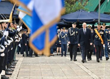 Παρουσία ΥΕΘΑ Νίκου Δένδια στην Παρέλαση και στη Δοξολογία για την Εθνική Επέτειο της 25ης Μαρτίου, στην Αθήνα