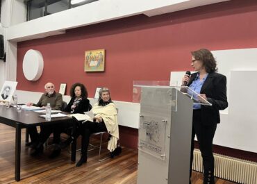 Δημοτική Βιβλιοθήκη Διονύσου : Παρουσίαση της νέας ποιητικής συλλογής του ιστορικού, λογοτέχνη και ποιητή Βασίλη Γεωργιάδη στο Πολιτιστικό Κέντρο Διονύσου.