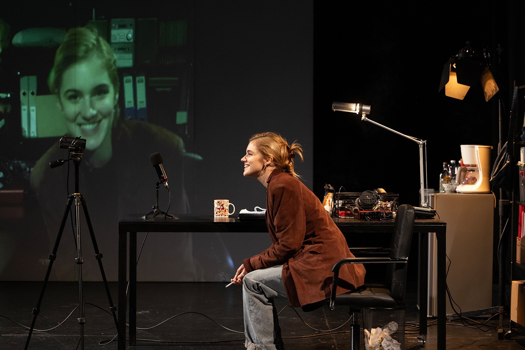 “Girls & Boys” – Για δεύτερη χρονιά, από τις 17 Απριλίου στο Θέατρο Αλάμπρα.