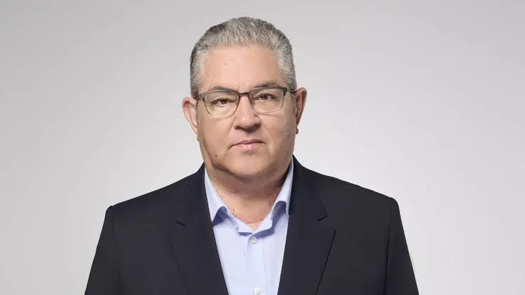 Δημήτρης Κουτσούμπας : Σε έναν κόσμο που φλέγεται, η λαϊκή σπίθα που σιγοκαίει να γίνει πυρκαγιά Ανάστασης Λαών!