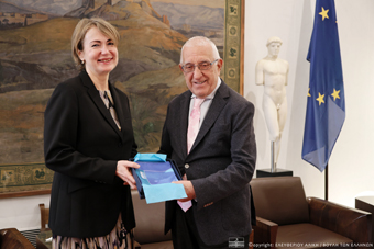 Συνάντηση του Προέδρου Βουλής των Ελλήνων με την Πρέσβυ της Δημοκρατίας της Εσθονίας