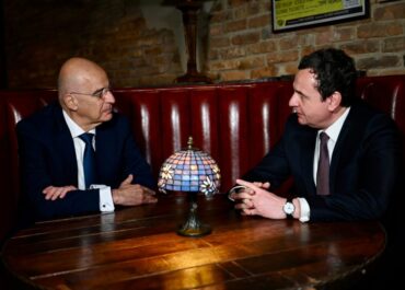 Επίσκεψη ΥΕΘΑ Νίκου Δένδια στην Πρίστινα