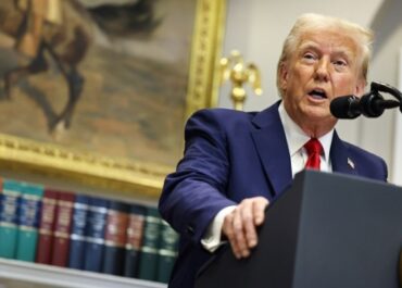 Ντ. Τραμπ: Ο πόλεμος εναντίον του Ιράν θα τελειώσει «πολύ σύντομα», σε «δύο ή τρεις εβδομάδες»