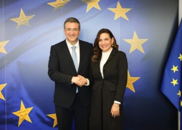 Συνάντηση Όλγας Κεφαλογιάννη με τον Ευρωπαίο Επίτροπο Βιώσιμων Μεταφορών και Τουρισμού κ. Απόστολο Τζιτζικώστα στις Βρυξέλλες
