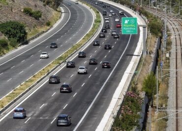 Αυξημένα μέτρα οδικής ασφάλειας κατά την περίοδο εορτασμού του Πάσχα – Απαγόρευση κυκλοφορίας φορτηγών μέγιστου επιτρεπόμενου βάρους άνω των 3,5 τόνων
