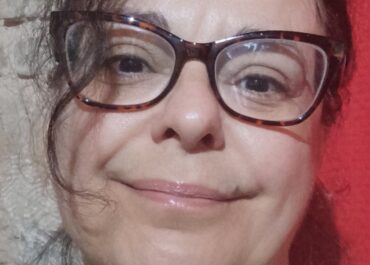 Η “ΑΓΙΑ” ΟΙΚΟΓΕΝΕΙΑ