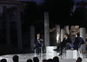 Ένα ξεκάθαρο μήνυμα στήριξης της Ελλάδας έστειλε απόψε ο Γάλλος Πρόεδρος Εμανουέλ Μακρόν