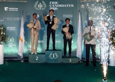 Με μια λαμπερή τελετή λήξης ολοκληρώθηκε η πιο σημαντική διοργάνωση του Παγκόσμιου Πρωταθλήματος Σκακιού “FIDE Candidates Tournament 2026” στο “Cap St Georges Hotel & Resort”, στην όμορφη Κύπρο, συγκεντρώνοντας διεθνές ενδιαφέρον.