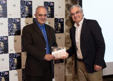 Το Μέλλον του Οίνου είναι Συνεταιριστικό: Βράβευση του ΕΟΣ Σάμου στα 75 Χρόνια της ΚΕΟΣΟΕ