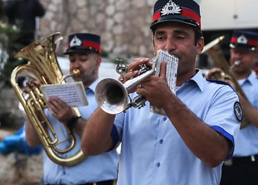 Δήμος Πειραιά,  : Μουσικοί περίπατοι της Φιλαρμονικής Ορχήστρας Πνευστών του Δήμου