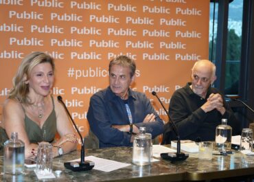 Γιώργος Νταλάρας & Γιώργος Κιμούλης συναντήθηκαν με το κοινό με αφορμή την κυκλοφορία του συλλεκτικού βινυλίου του έργου  «ΟΙΔΙΠΟΥΣ ΤΥΡΑΝΝΟΣ»