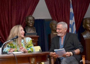 Κριτική στην ποιητική συλλογή «Μ’ Ένα Μπλουζ κι Ένα Τσιγάρο» του Γιάννη Καλοφώνου από την Παναγιώτα Μπλέτα