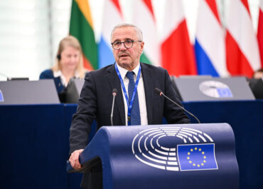 Γ. Μανιάτης προς ΕΕ: «Πώς διασφαλίζονται τα περιουσιακά δικαιώματα της Ελληνικής Μειονότητας στο πλαίσιο της Ενταξιακής πορείας της Αλβανίας;»