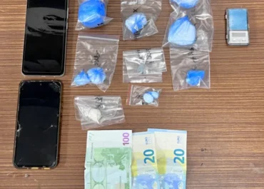 Συνελήφθη 57χρονος αλλοδαπός για κατοχή και διακίνηση ναρκωτικών σε περιοχή της Αθήνας