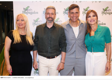 “Papagalos Athens”: Λαμπερά εγκαίνια για το νέο hotspot της Γλυφάδας που φέρνει τη σύγχρονη ελληνική κουζίνα στο επίκεντρο!