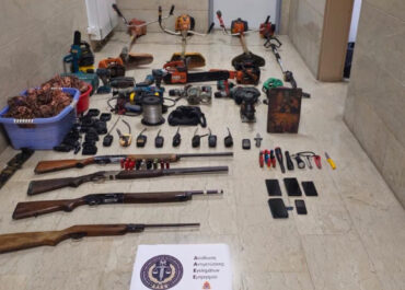 Στον εισαγγελέα Οι τρεις συλληφθέντες για τους εμπρησμούς στη Μεσσηνία στον εισαγγελέα  Καλαμάτας
