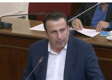 ΠΑΣΟΚ για τα πανεπιστήμια: Σταθερή και υπεύθυνη θέση, όχι πολιτικοί ακροβατισμοί και παιχνίδια με τις λέξεις