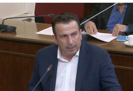 ΠΑΣΟΚ για τα πανεπιστήμια: Σταθερή και υπεύθυνη θέση, όχι πολιτικοί ακροβατισμοί και παιχνίδια με τις λέξεις