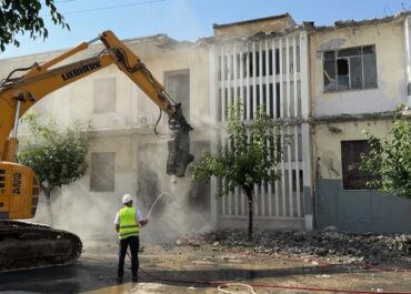 Δήμος Χανίων  : Ξεκίνησαν οι εργασίες κατεδάφισης του πρώην κτιρίου του ΙΚΑ