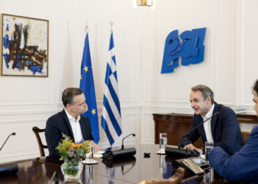 Συνάντηση του Πρωθυπουργού Κυριάκου Μητσοτάκη με τον Δήμαρχο Αθηναίων Χάρη Δούκα