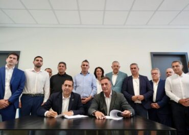 Χρίστος Δήμας: Υπεγράφη η σύμβαση για τα Συστήματα Αεροναυτιλίας του νέου Διεθνούς Αερολιμένα Ηρακλείου Κρήτης στο Καστέλλι