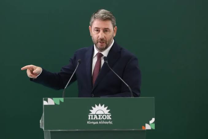 Ν. Ανδρουλάκης: «11 δεσμεύσεις- Συμβόλαιο τιμής του ΠΑΣΟΚ με τους δανειολήπτες»