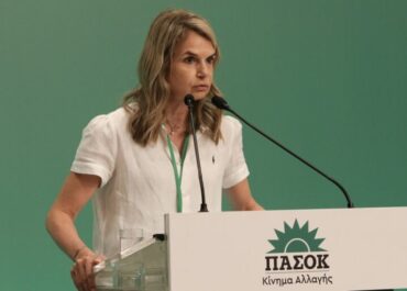 ΠΑΣΟΚ-Κίνημα Αλλαγής :  Η κυβέρνηση της ΝΔ συντηρεί την κερδοσκοπία της πώλησης των δανείων και γι’ αυτό αντιμάχεται την καθιέρωση του δικαιώματος προαίρεσης*