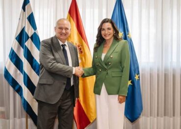 Ελλάδα – Ισπανία: Μνημόνιο Τουριστικής Συνεργασίας με έμφαση στη βιωσιμότητα, την καινοτομία και τον ψηφιακό μετασχηματισμό