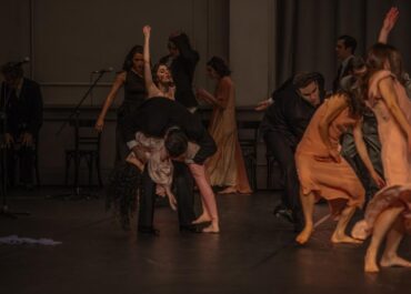 KONTAKTHOF Pina Bausch , Η παράσταση – γεγονός επιστρέφει για 2η χρονιά στη Κεντρική Σκηνή Κτηρίου Τσίλλερ