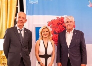 Η Ελλάδα «ταξίδεψε» στο Παρίσι: εκδήλωση της SKY express και του ΕΟΤ στην Ελληνική Πρεσβεία, στο πλαίσιο της IFTM 2026