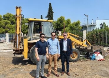 Έμπρακτη στήριξη της ΟΛΠ Α.Ε. στον Δήμο Σαλαμίνας για την αποκατάσταση των πληγεισών περιοχών από τις πρόσφατες πυρκαγιές