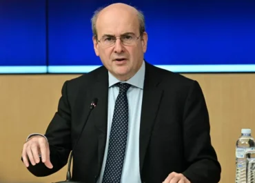 Κ. Χατζηδάκης: Όσο ανεβαίνει η οικονομία θα ανεβαίνει και η στήριξη της κοινωνίας