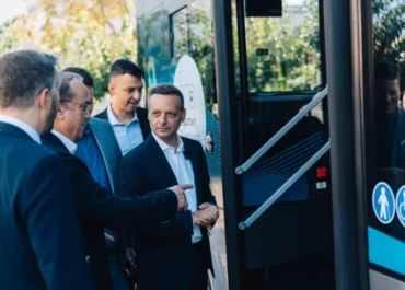 Δήμος Αθηναίων: Σε πιλοτική λειτουργία το Athens Move με τα πρώτα ηλεκτρικά λεωφορεία