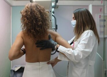 Επανεκκινεί από σήμερα το πρόγραμμα «Φώφη Γεννηματά» για δωρεάν μαστογραφίες